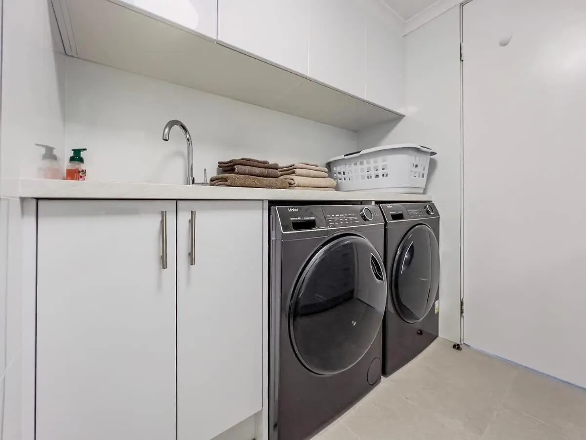 Seabreeze Luxe Apartment Gold Coast